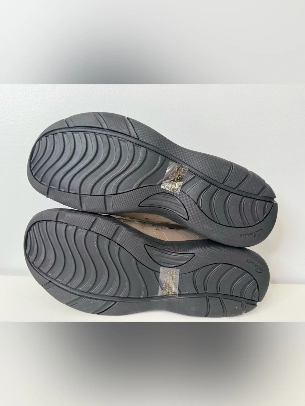 Clarks Flintstone Closed Toe Leather Adjustable Bungee Sandal Men's Size 11 NEW
